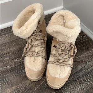 Shearling booties